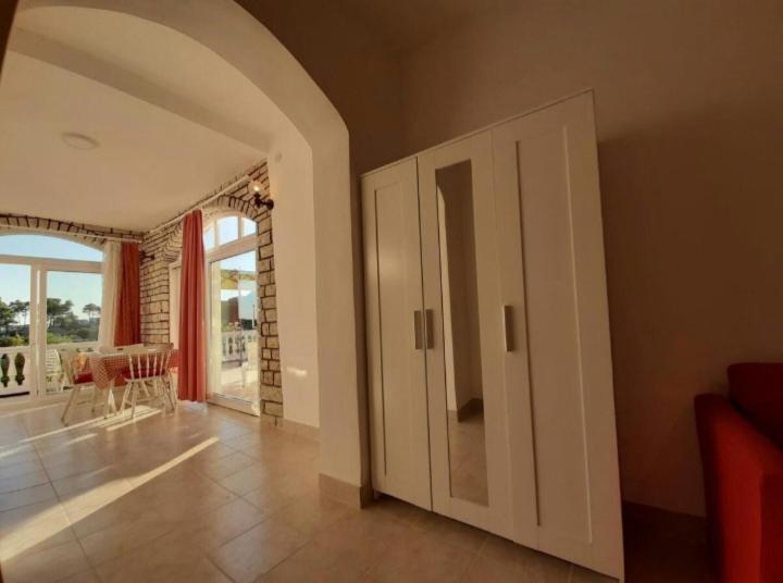 Apartments & Rooms Mila Banjol Exterior foto